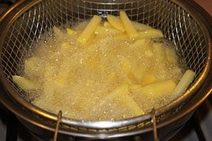 Boiling potatoes in grease - there is a better way!